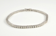 18ct White Gold Diamond Line Bracelet