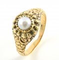 18ct Gold Pearl Ring